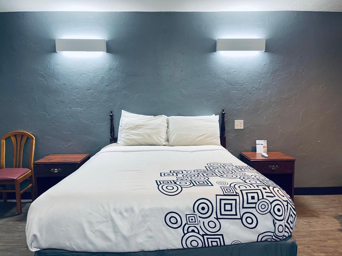 لاس كروسيس، نيومكسيكو Century 21 Motel المظهر الخارجي الصورة