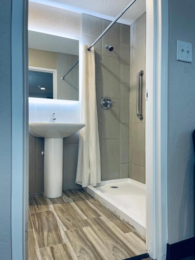 لاس كروسيس، نيومكسيكو Century 21 Motel المظهر الخارجي الصورة